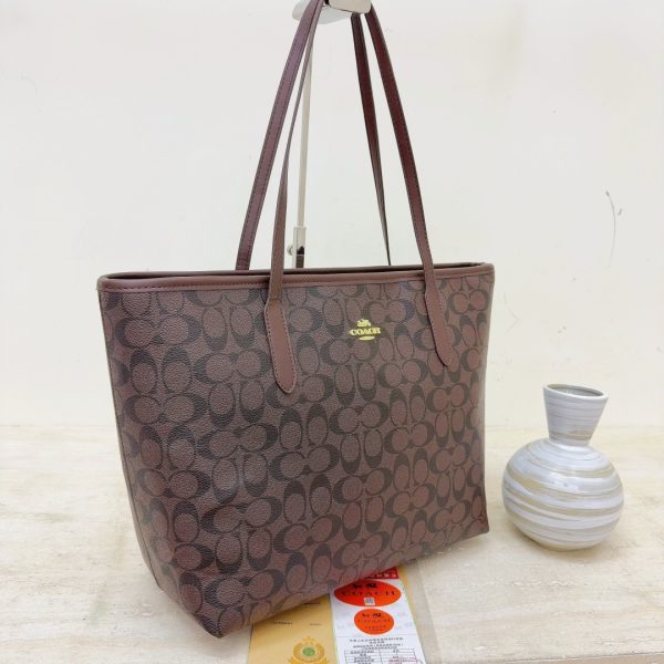 Lady's Casual Luxury Handbag