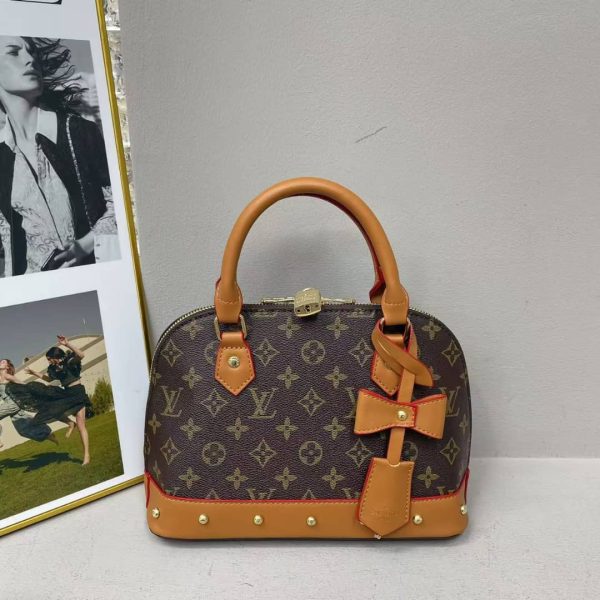 Lady's Louis Vuitton Luxury Handbag