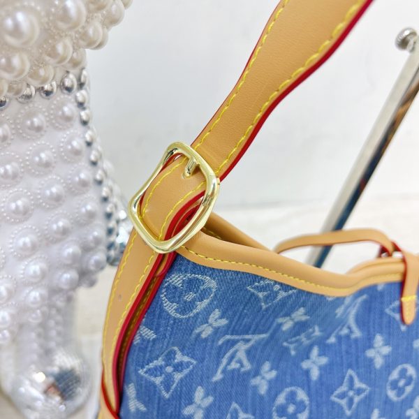 Louis Vuitton Paris Handbag