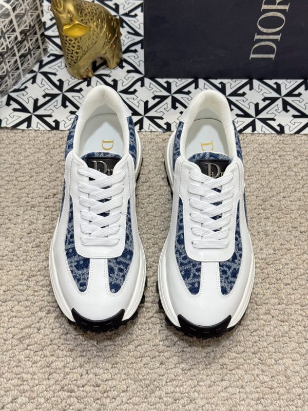 Dior White Sneaker – Timeless Elegance Meets Modern Comfort