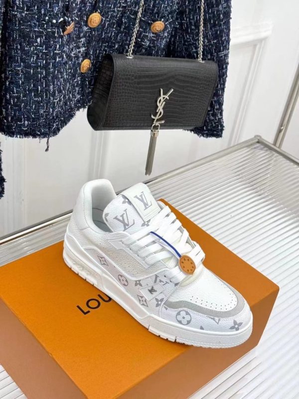Louis Vuitton 3A Shoe