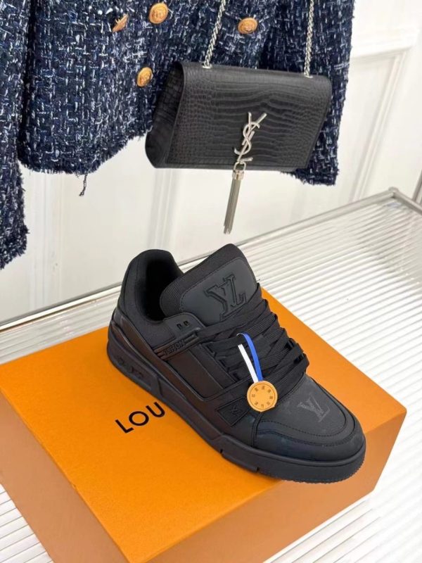 Louis Vuitton 3A Shoe