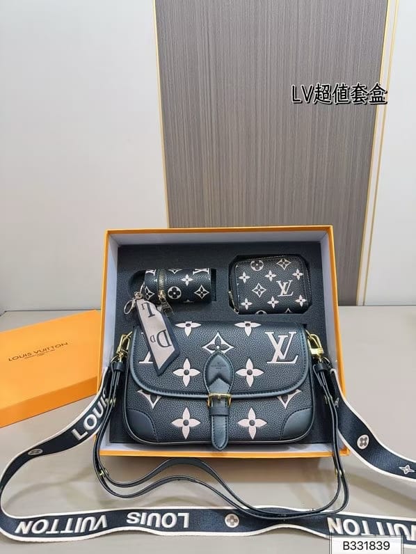 Louis Vuitton Short Hand Bag