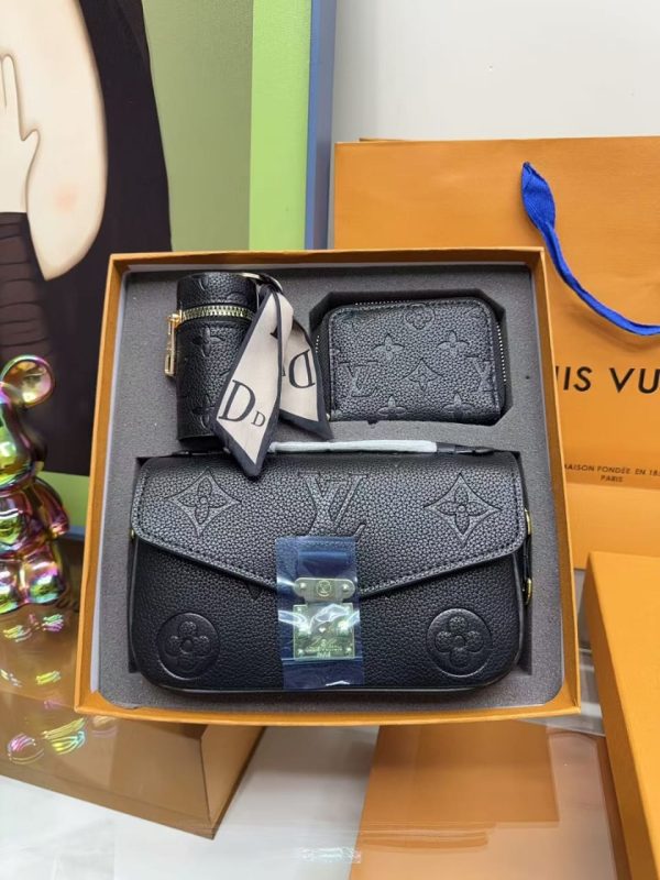 Louis Vuitton Short Hand Bag